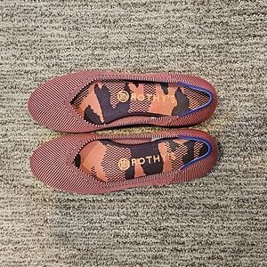 Rothys Round Toe Flats